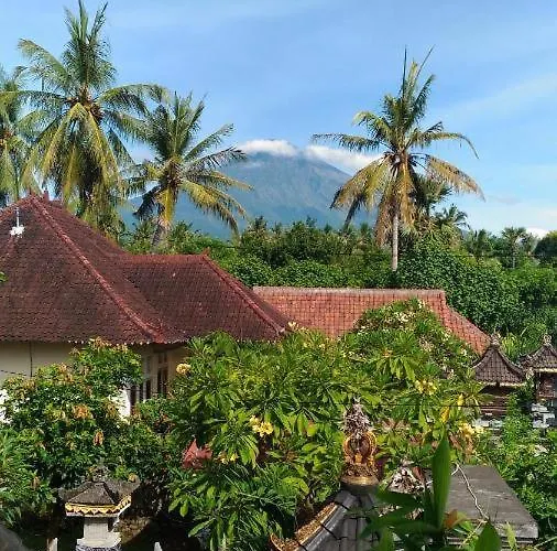 Santa Fe & Warong 3* Amed